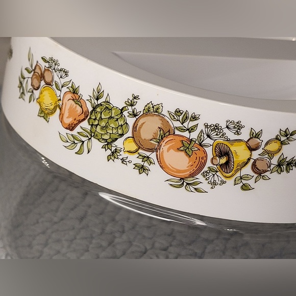 PYREX Corning Ware Spice Of Life Canister Vintage Glass Bowl With Screw On Lid - Picture 9 of 9